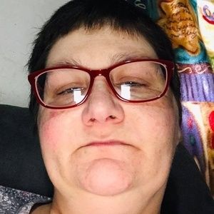 Meet your Posher, Joni